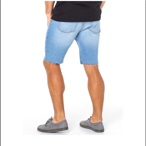 No Boundaries Mens Slim Fit Denim Distressed Jean Shorts NEW - Picture 5 of 5